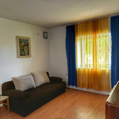 Matini Dvori