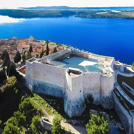 Matini Dvori